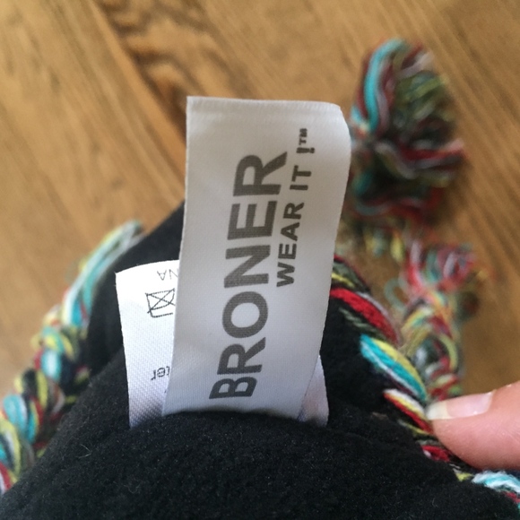 SALE Last Chance: Winter Hat with Toggles - Picture 2 of 3